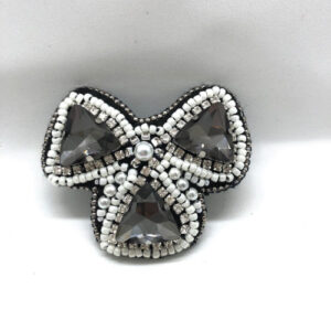 Perl Brooch - bow| handmade